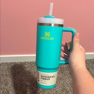 Stanley Turquoise Quencher H2.0 Tumbler 30oz